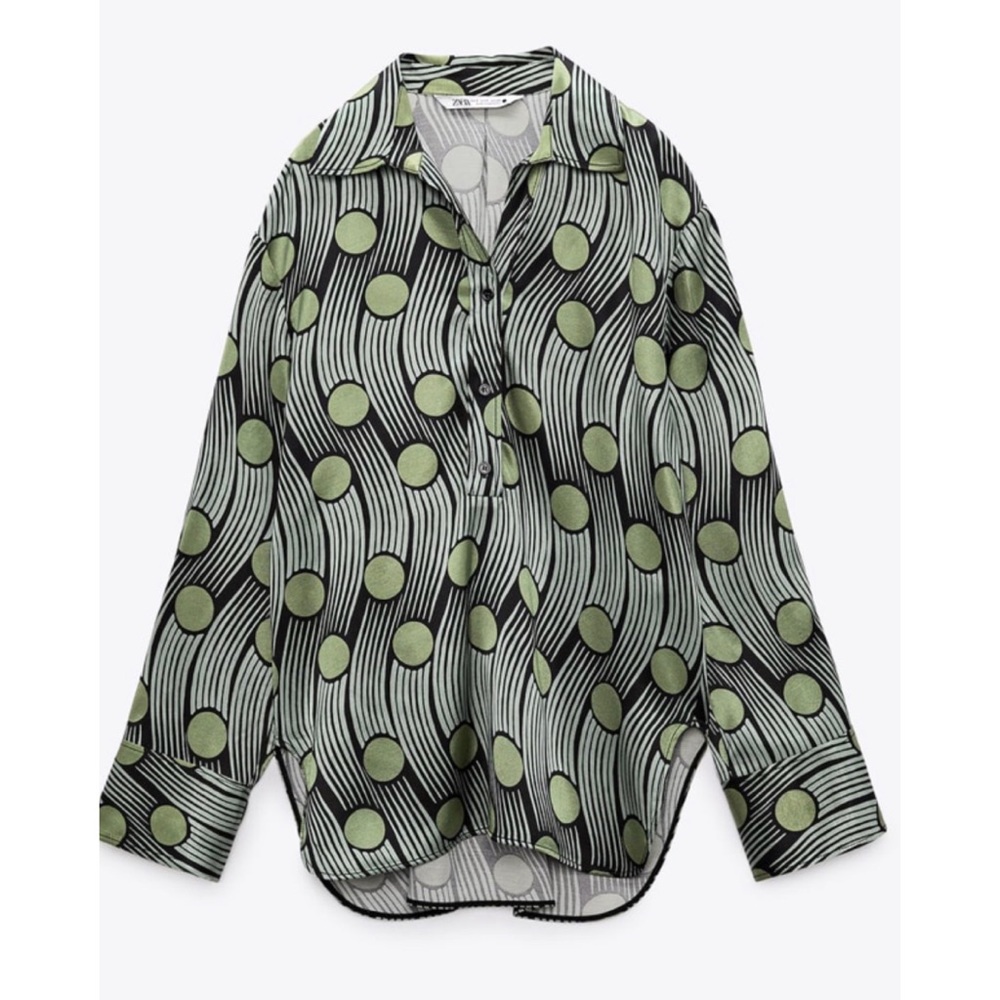 Zara Flowy Printed Blouse. NWT
